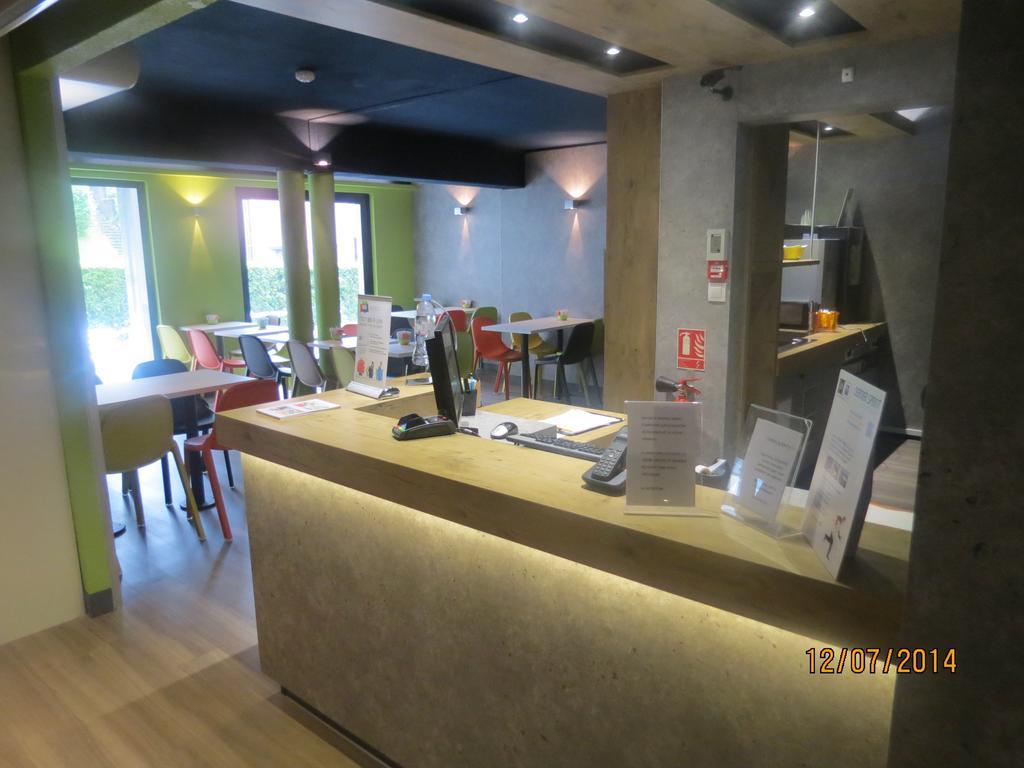 Ibis Budget Ремірмон Екстер'єр фото