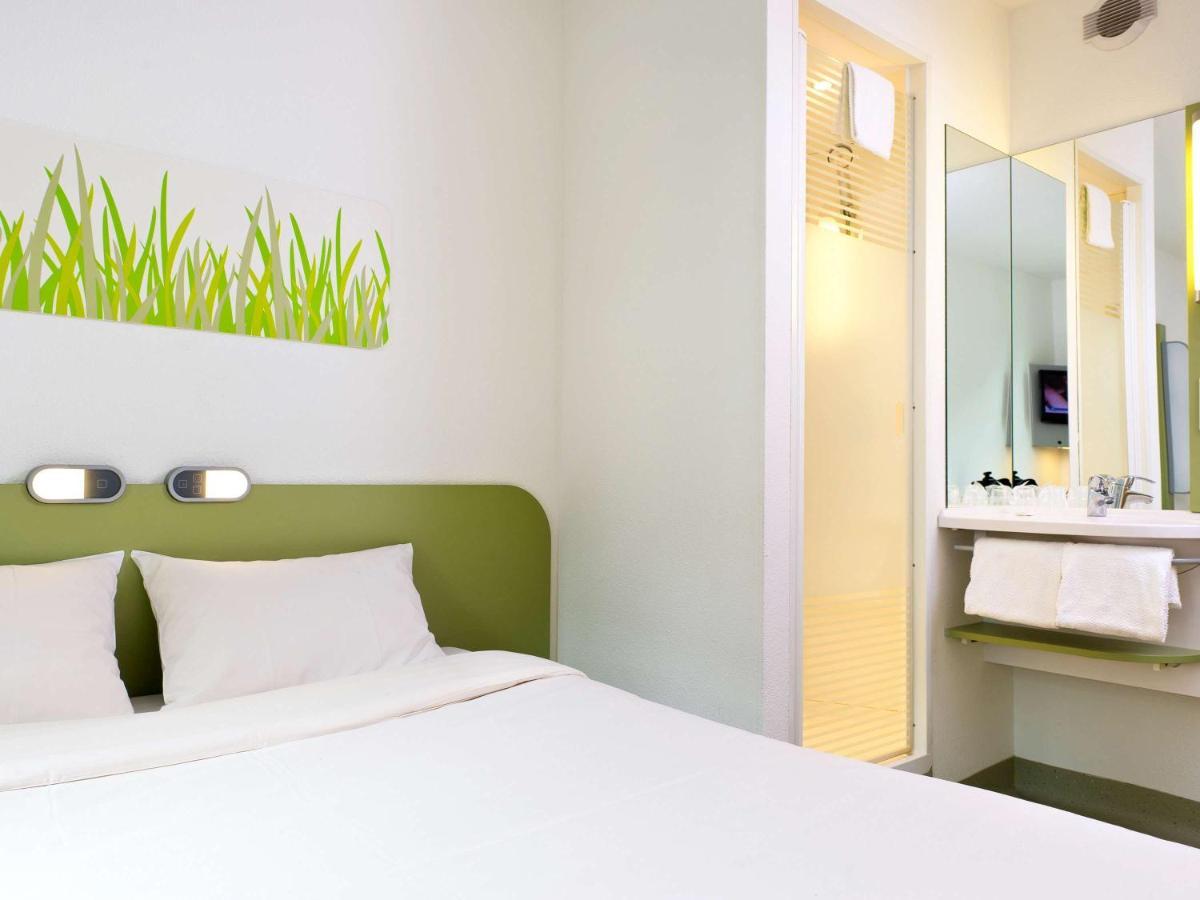 Ibis Budget Ремірмон Екстер'єр фото