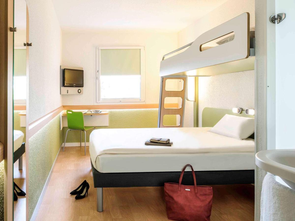 Ibis Budget Ремірмон Екстер'єр фото